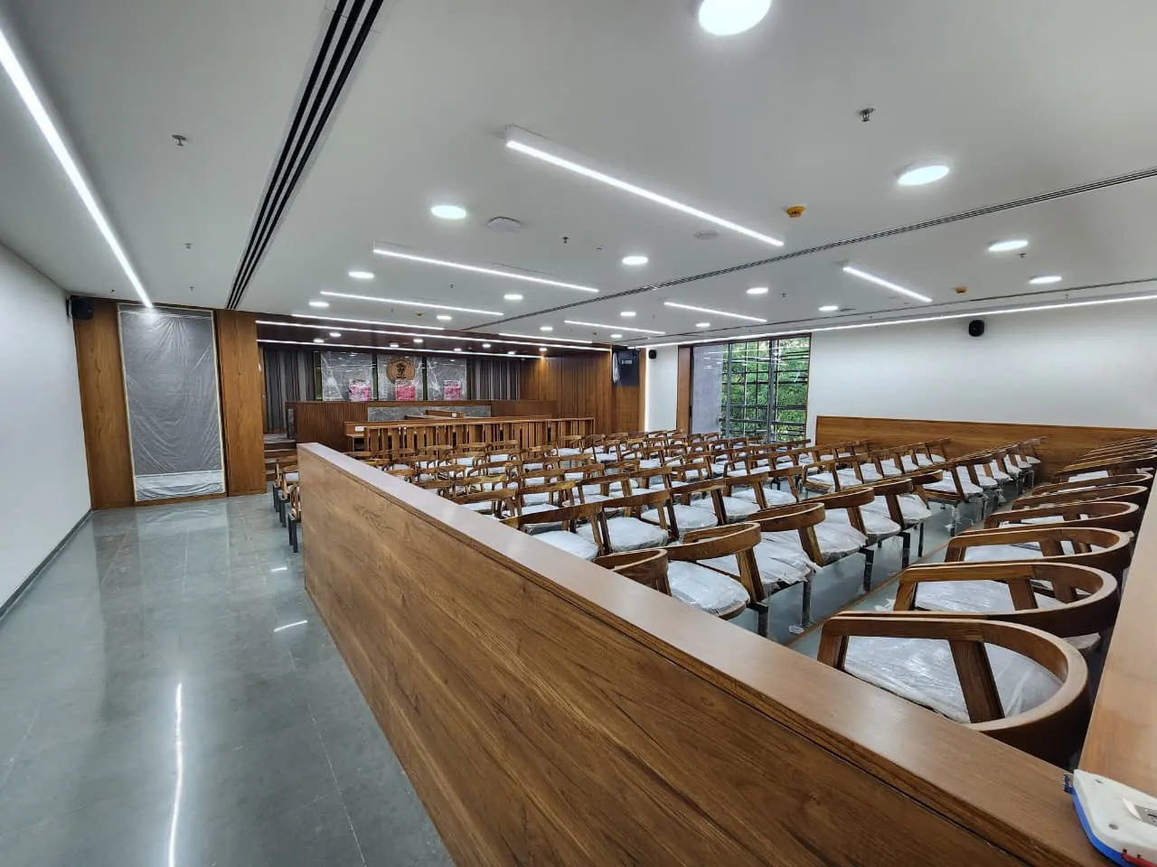 GLS University — frame 4