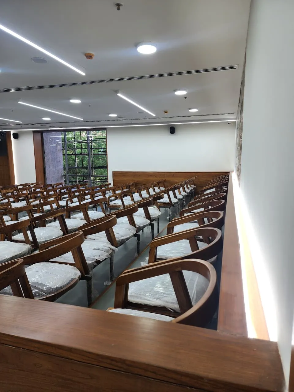 GLS University — frame 5