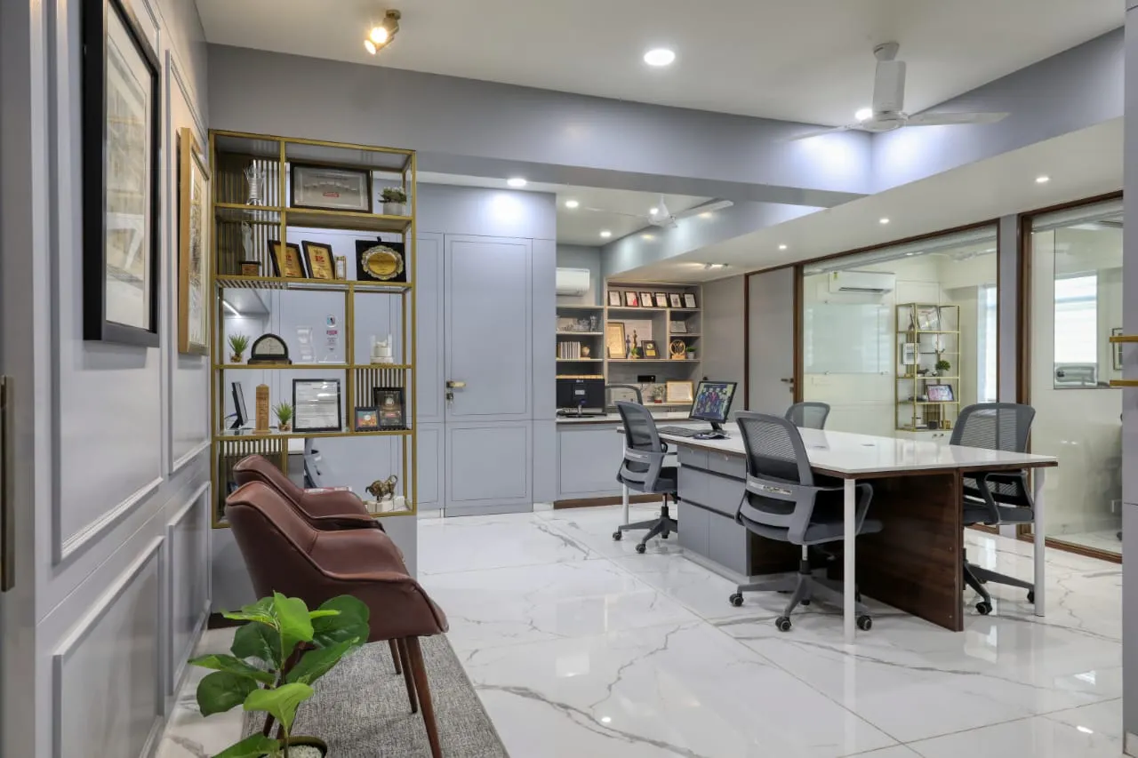 Mera Money corporate office — frame 4