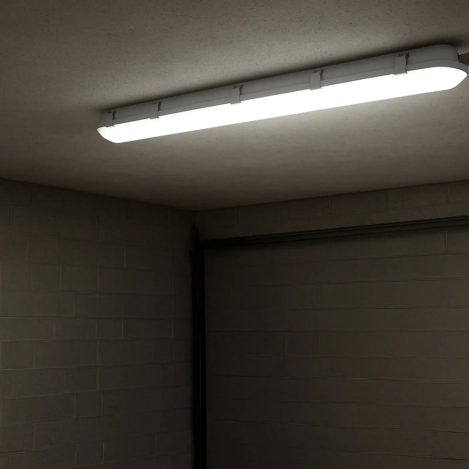 Outdoor Tri-Proof Batten Lights